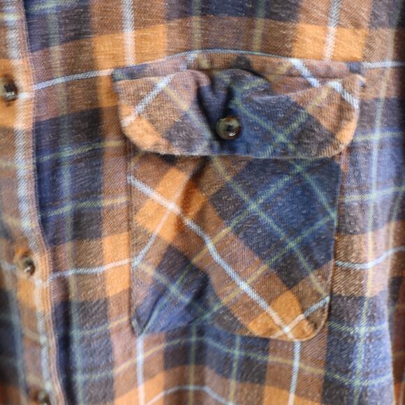 BKE Shirt Flannel Boyfriend Fit Plaid Button Up Chest Button Pockets Rust Size M - Picture 4 of 7